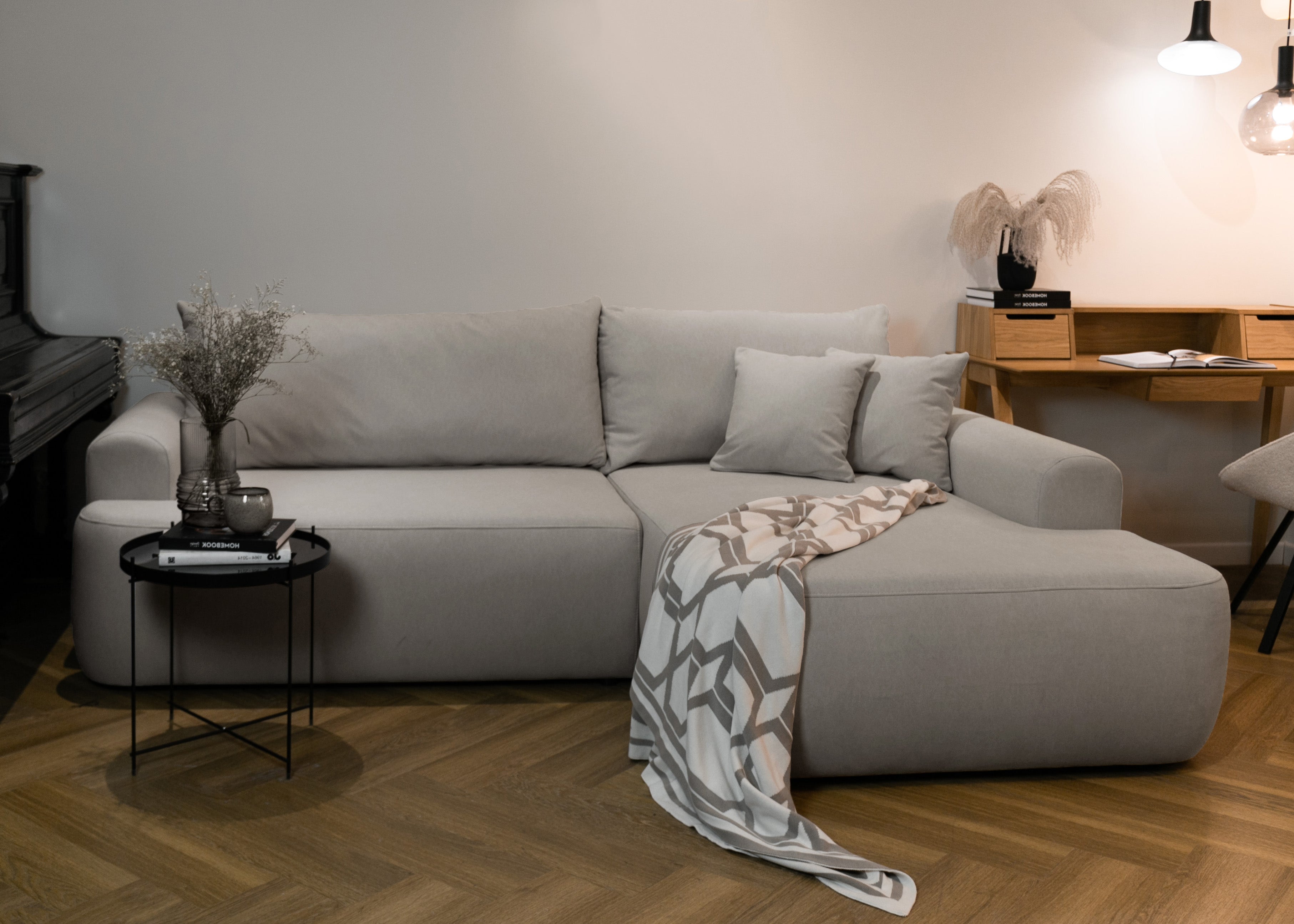 selsey-ovo-ecksofa-mit-schlaffunktion-rechts-l-form-grau-samt-mit-stauraum image 2