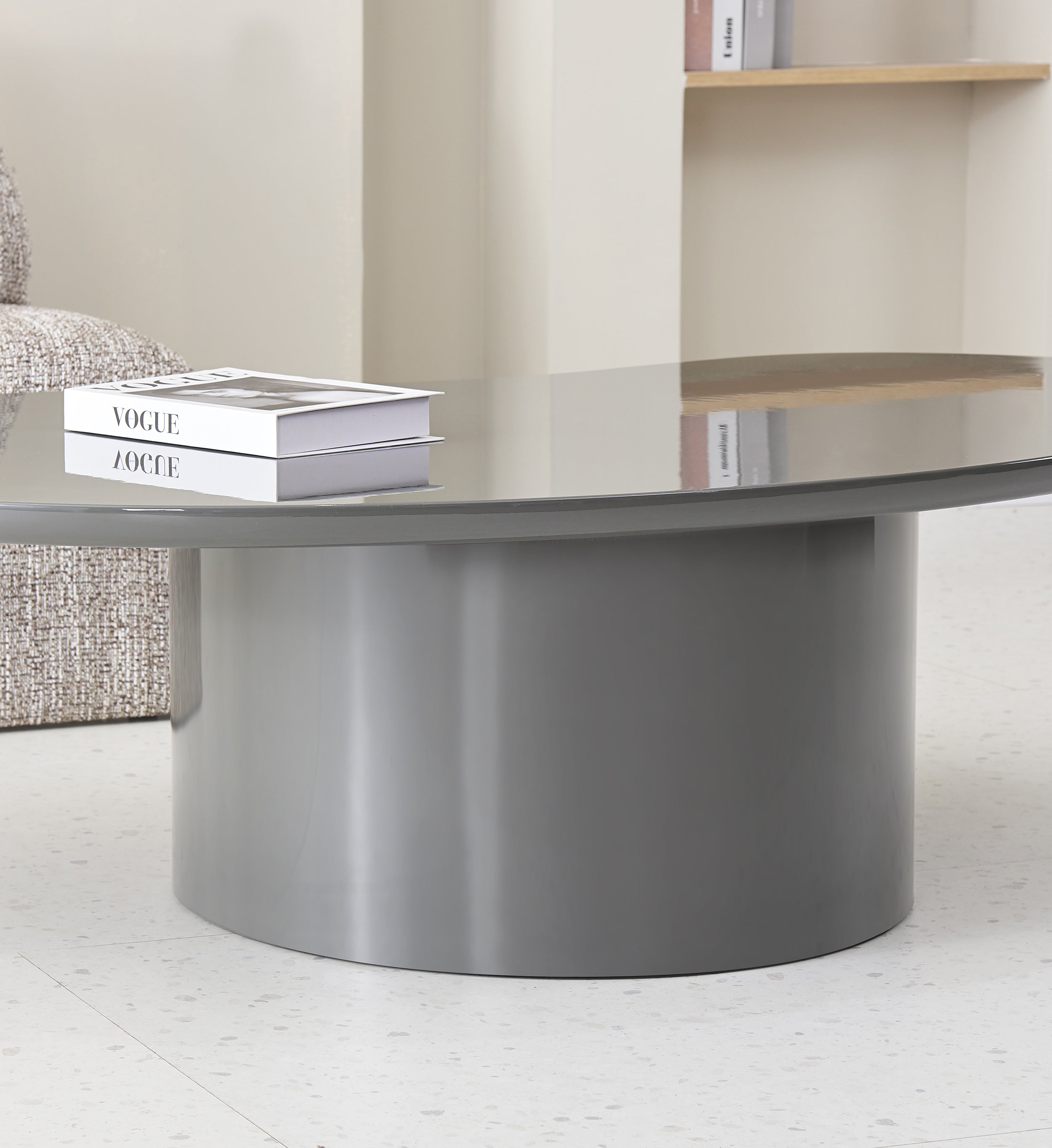 selsey-tratesse-couchtisch-130x77-cm-grau-hochglanz image 5