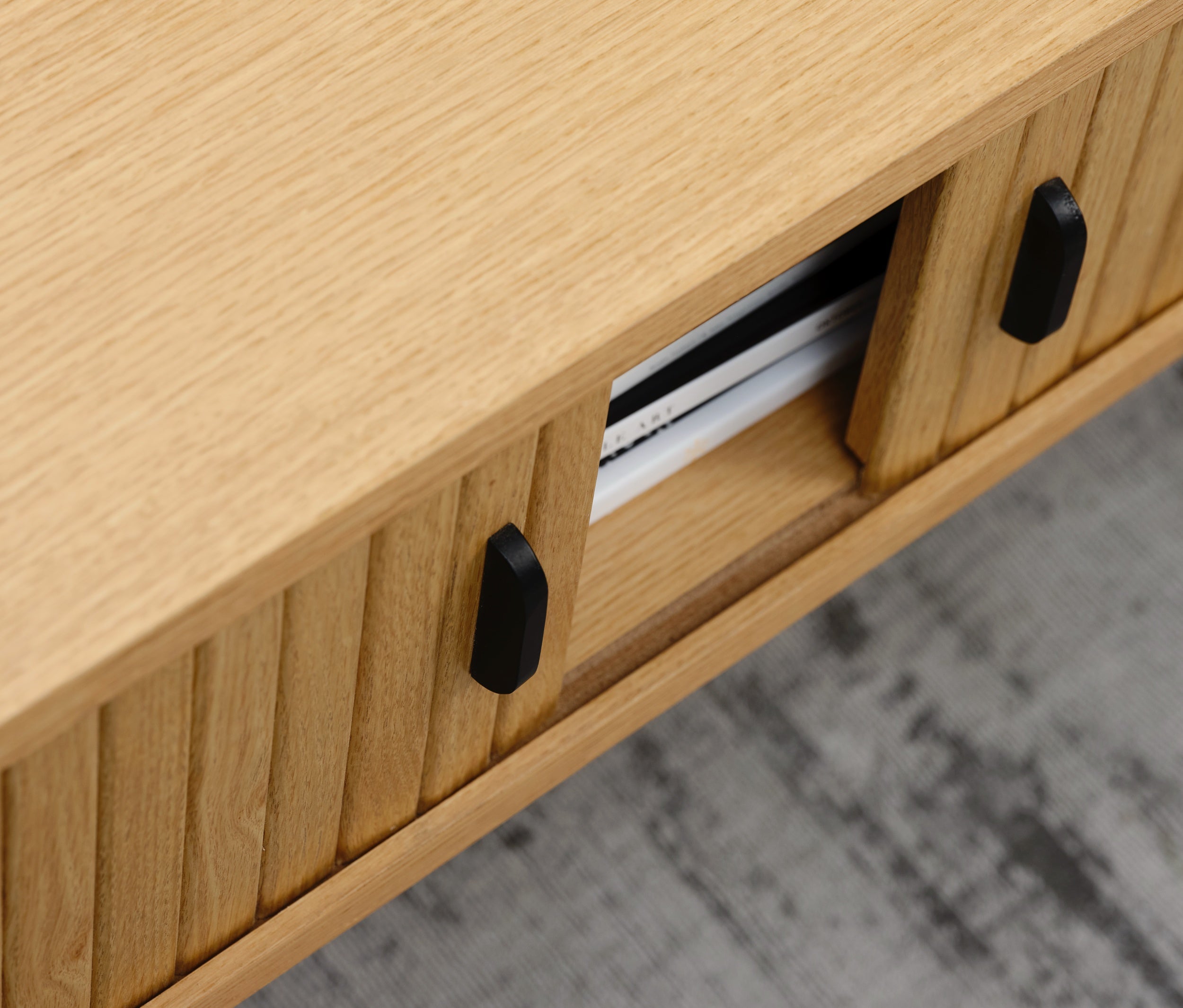 selsey-gativel-holz-couchtisch-120x60-cm-lamellen-nat-rliche-eiche image 4