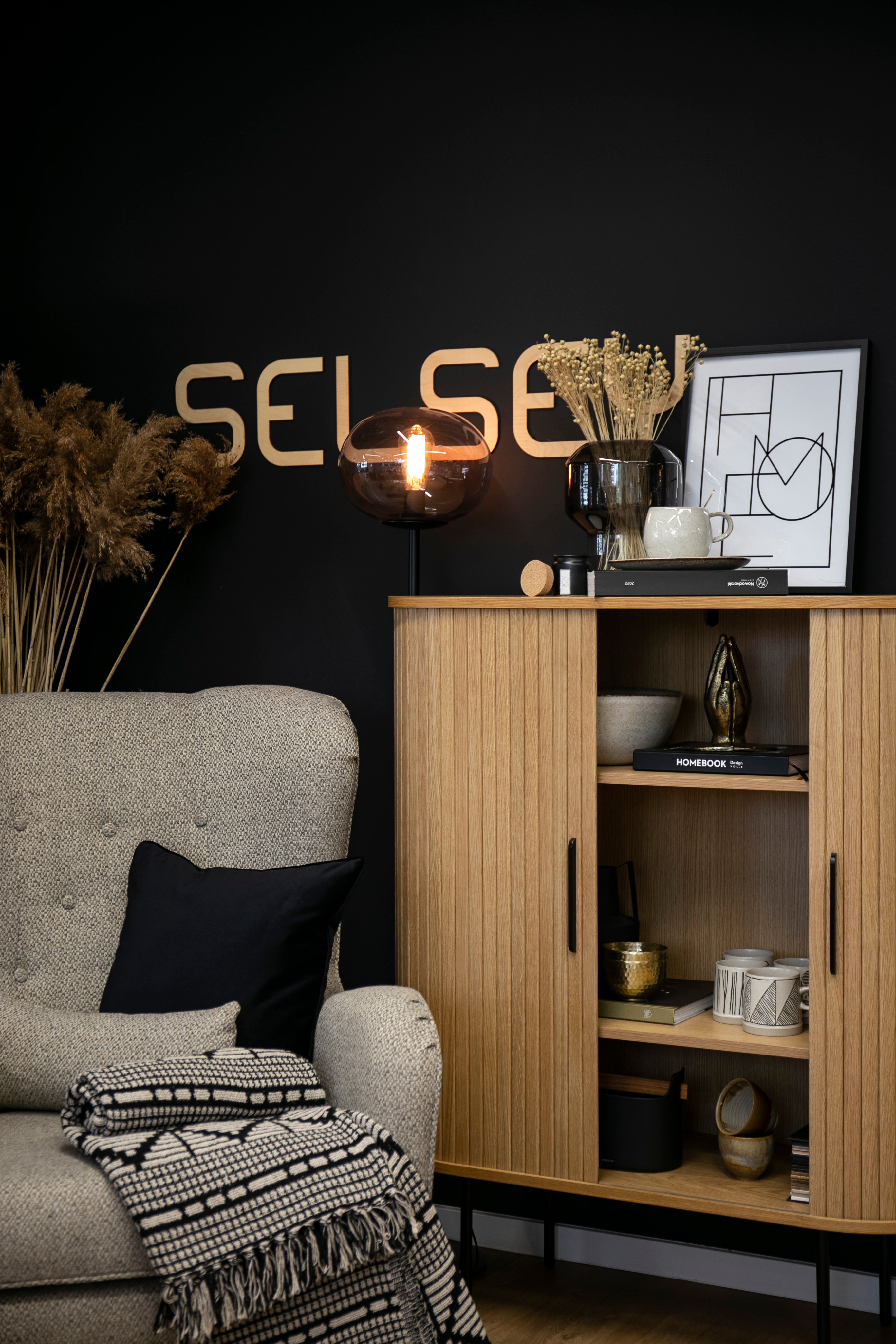 selsey-gativel-kommode-mit-lamellen-nat-rliche-eiche image 2