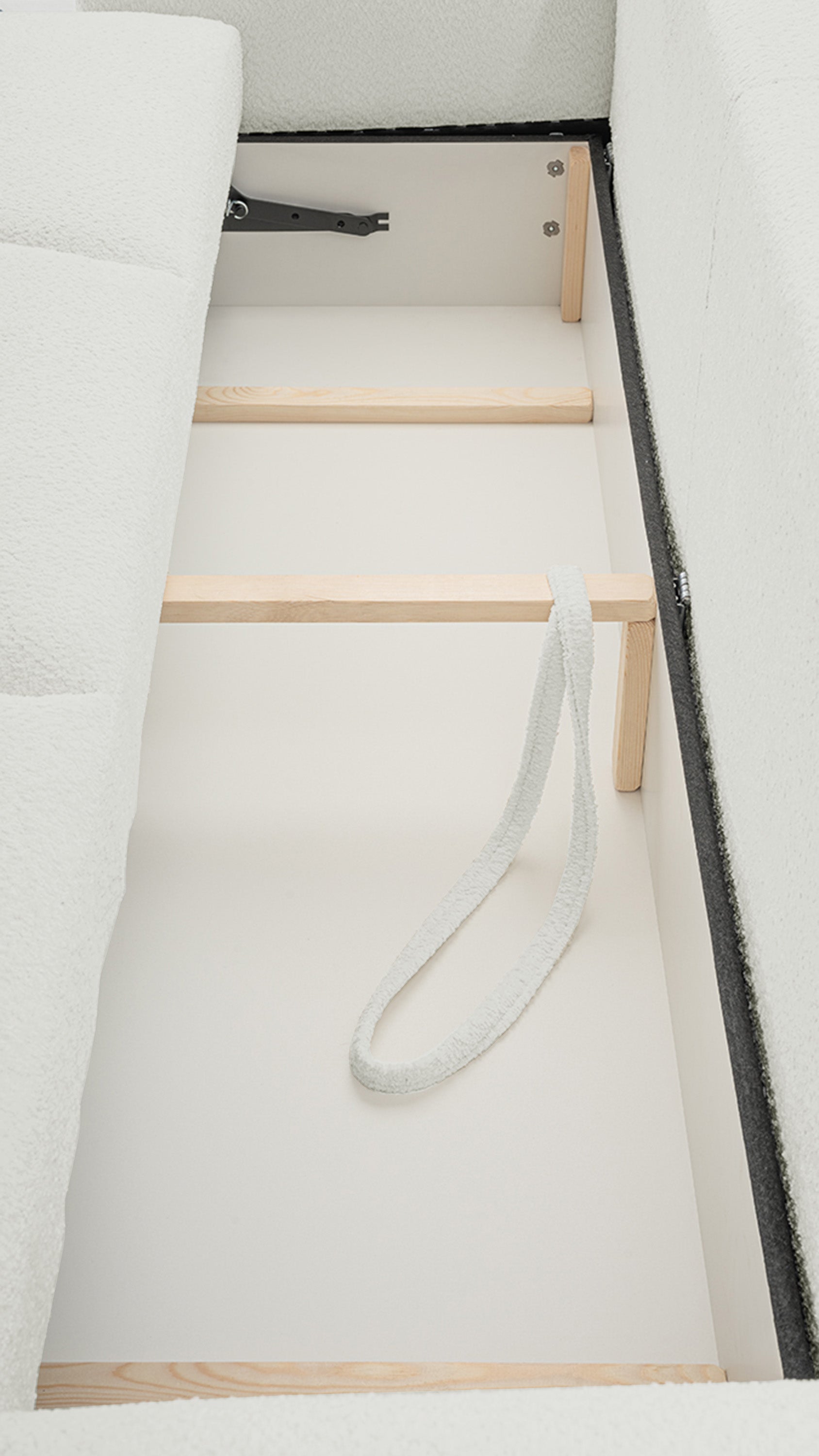 selsey-barletto-dreisitziges-schlafsofa-mit-stauraum-hellbeige-boucl image 7