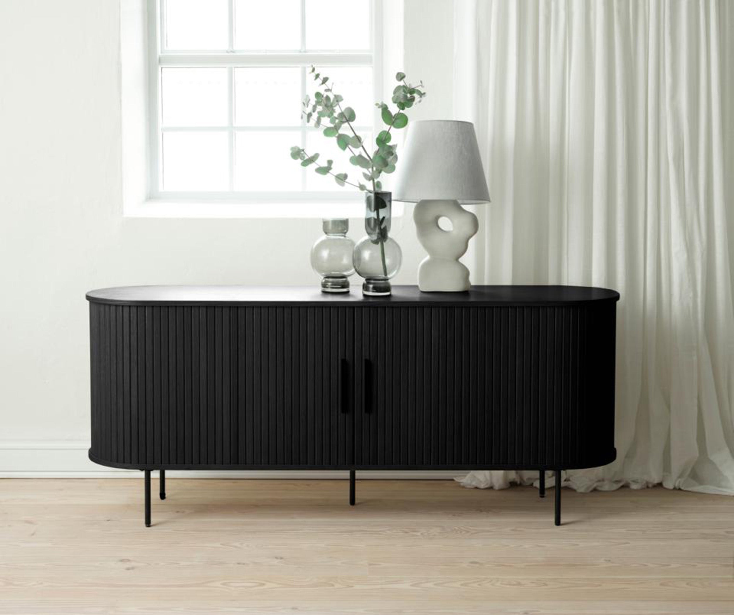 selsey-gativel-kommode-lamellen-180-cm-schwarze-eiche image 2