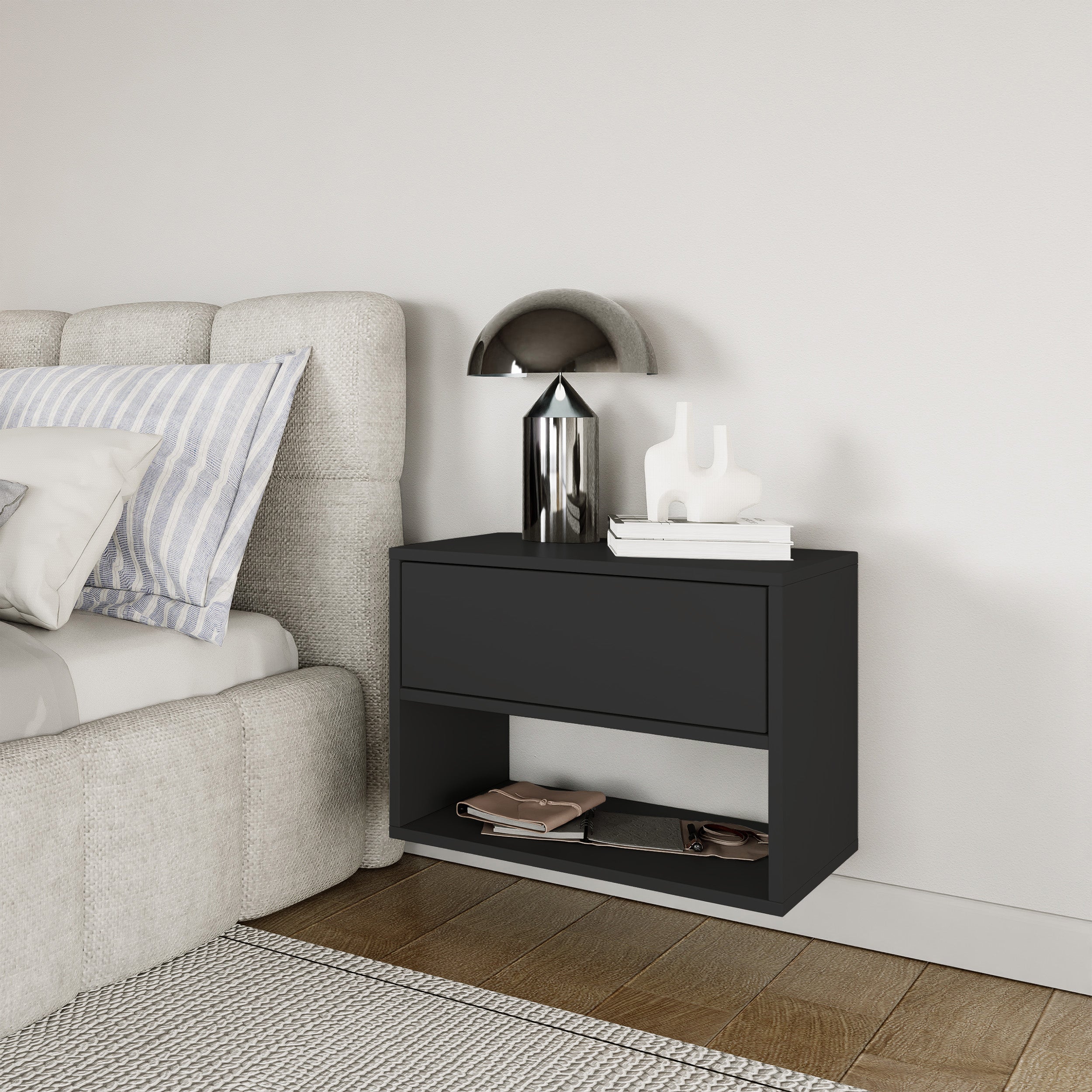 selsey-framme-h-ngender-nachttisch-mit-schublade-und-fach-50-cm-schwarz image 2