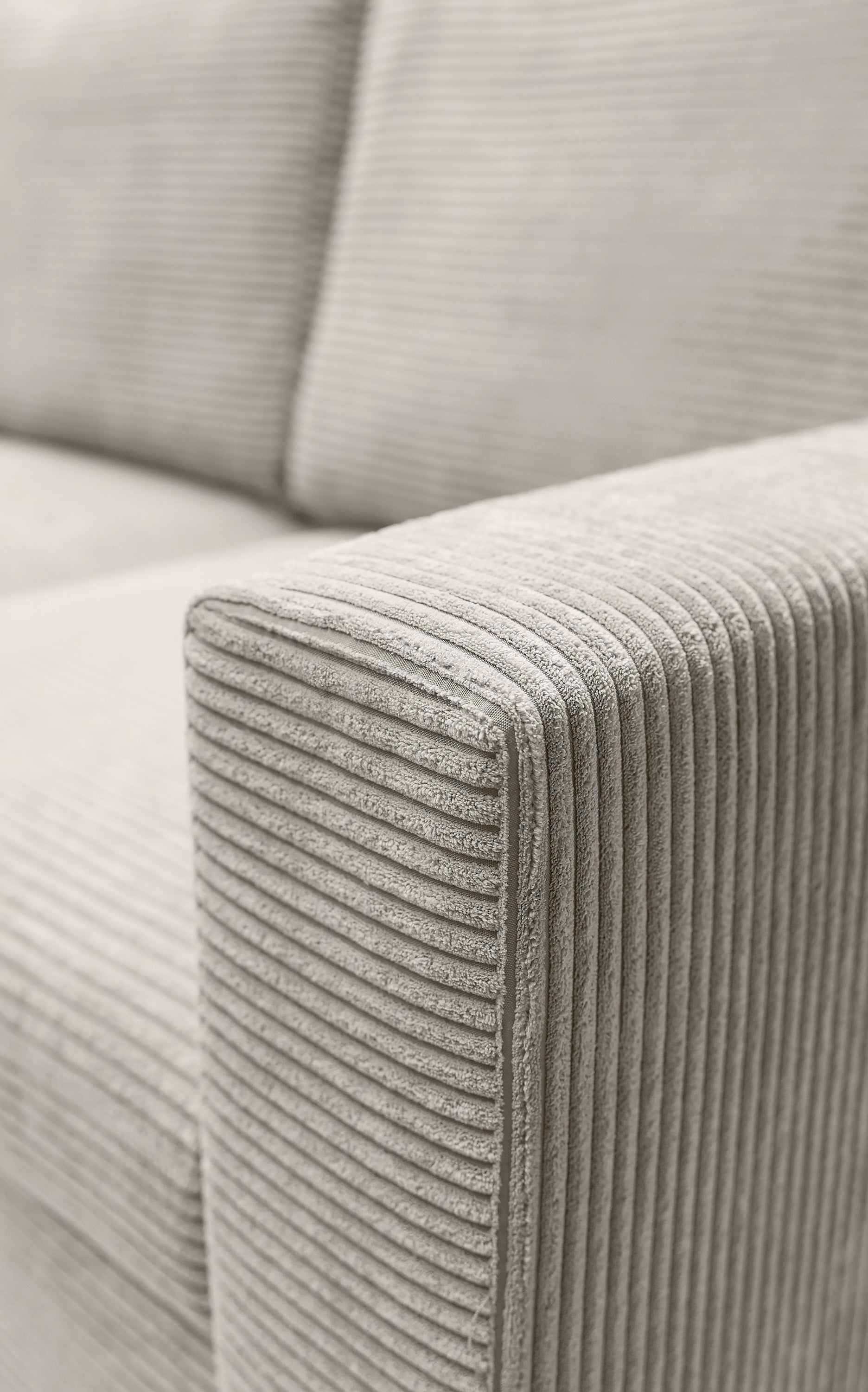 selsey-nalika-ecksofa-l-form-mit-schlaffunktion-und-stauraum-hellbeiger-cord-lin image 4