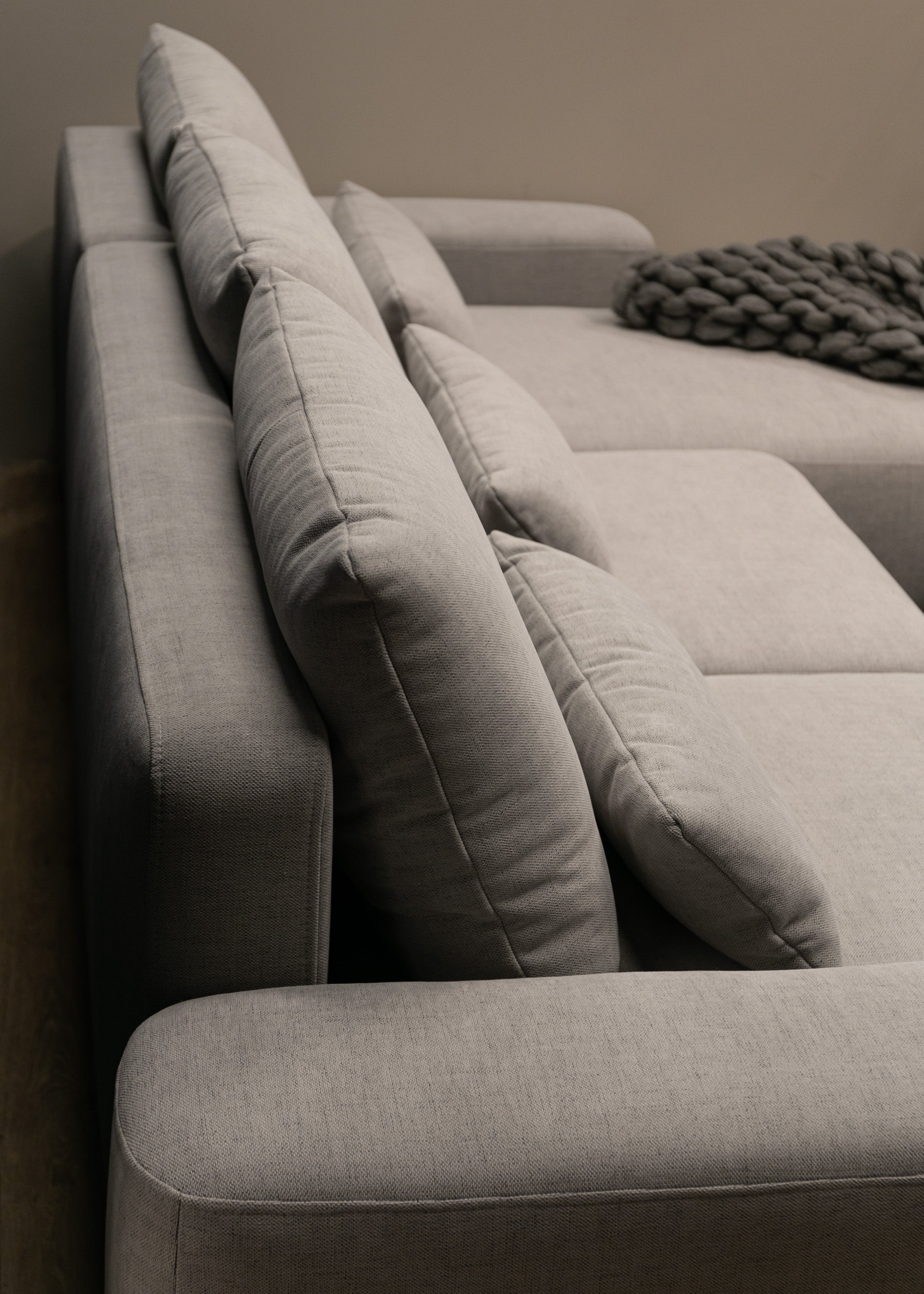 selsey-carnos-ecksofa-mit-schlaffunktion-rechts-l-form-grau-chenille-hydrophob-i image 4