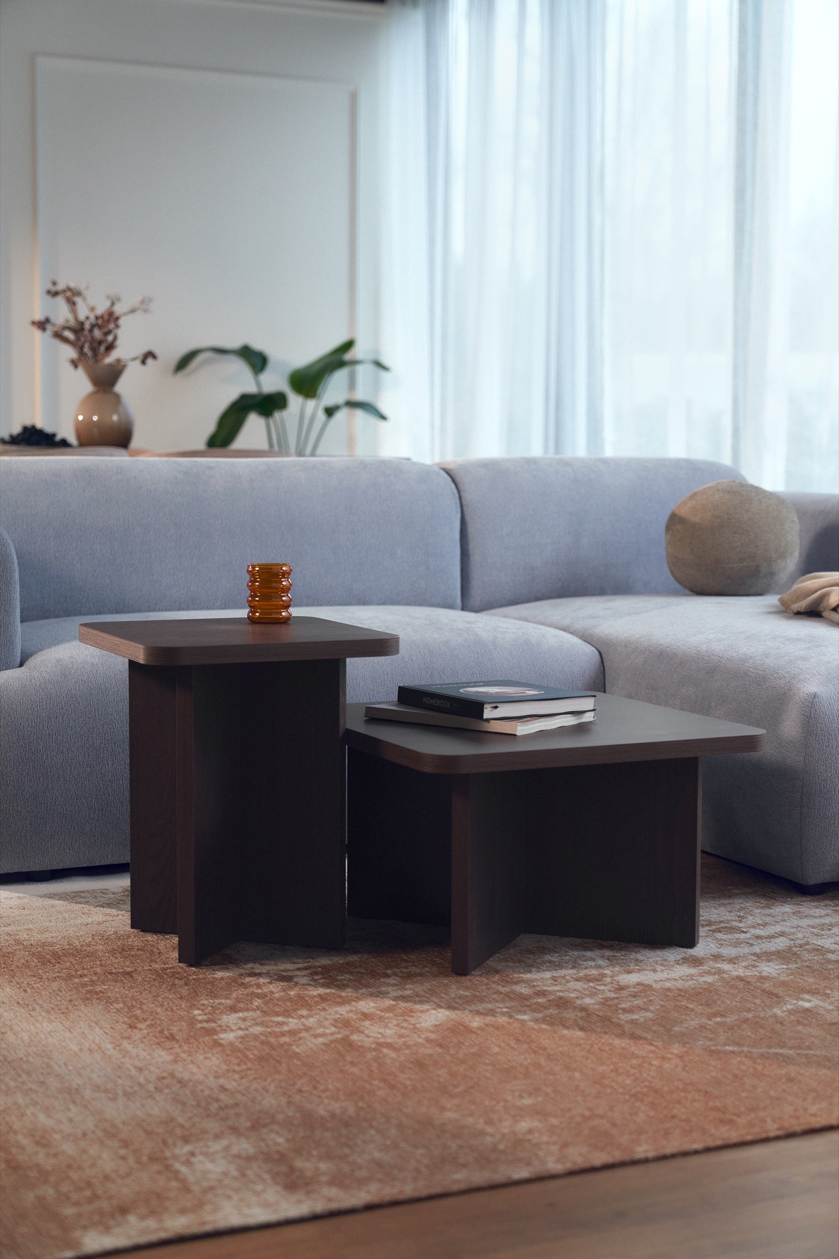 selsey-qubeo-quadratischer-couchtisch-42-cm-esche-prestige-bronze image 6