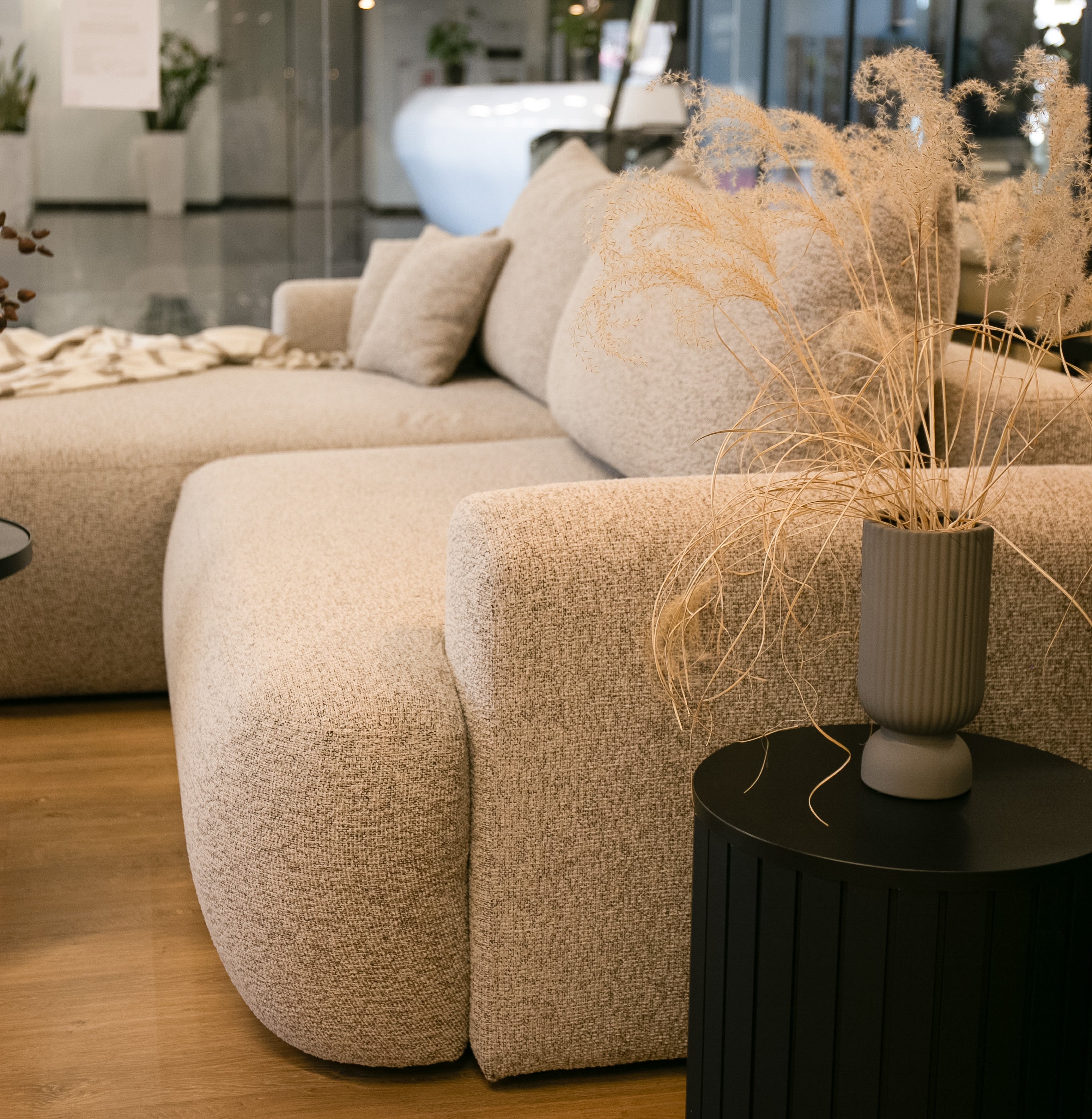 selsey-ovo-ecksofa-mit-schlaffunktion-l-form-links-hellgraues-geflecht image 7