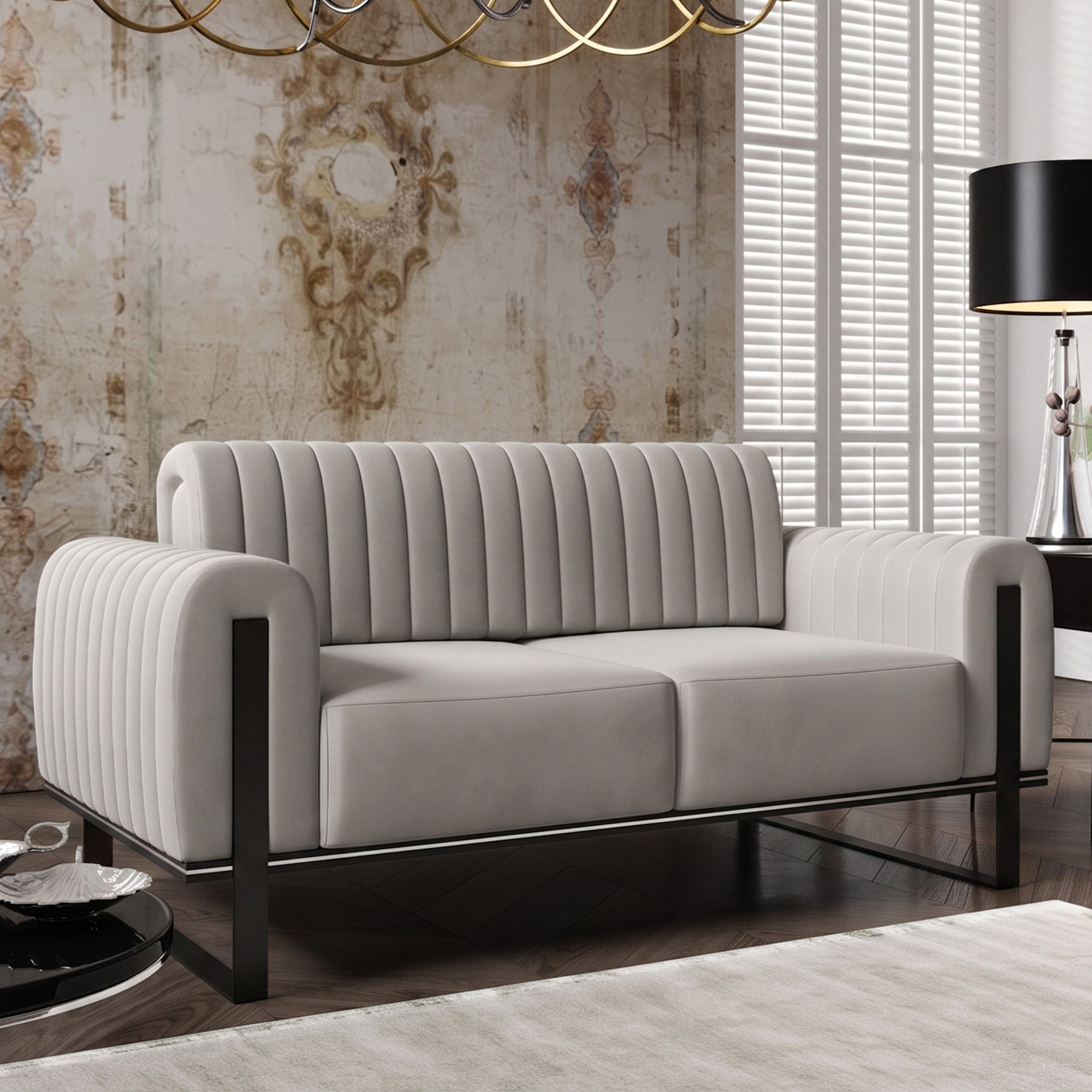 selsey-parissa-zweisitziges-sofa-hellgrauer-samt-schwarze-beine image 2