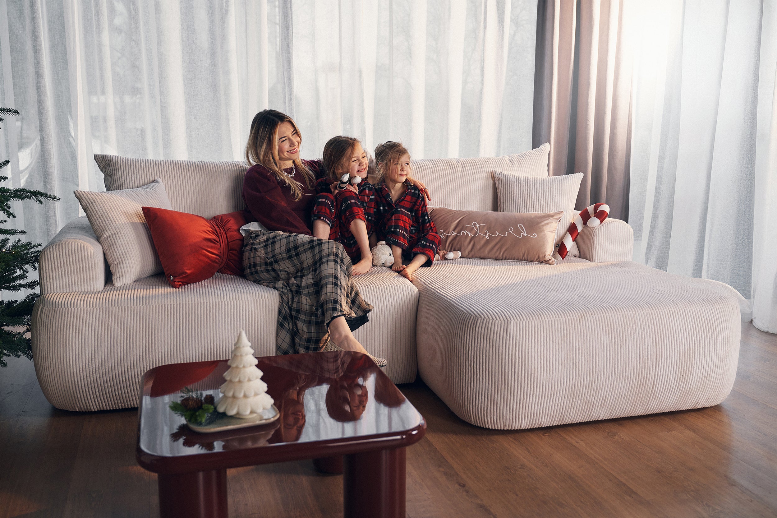 selsey-ovo-cord-ecksofa-mit-schlaffunktion-rechts-l-form-mit-stauraum-wei-er-cor image 3