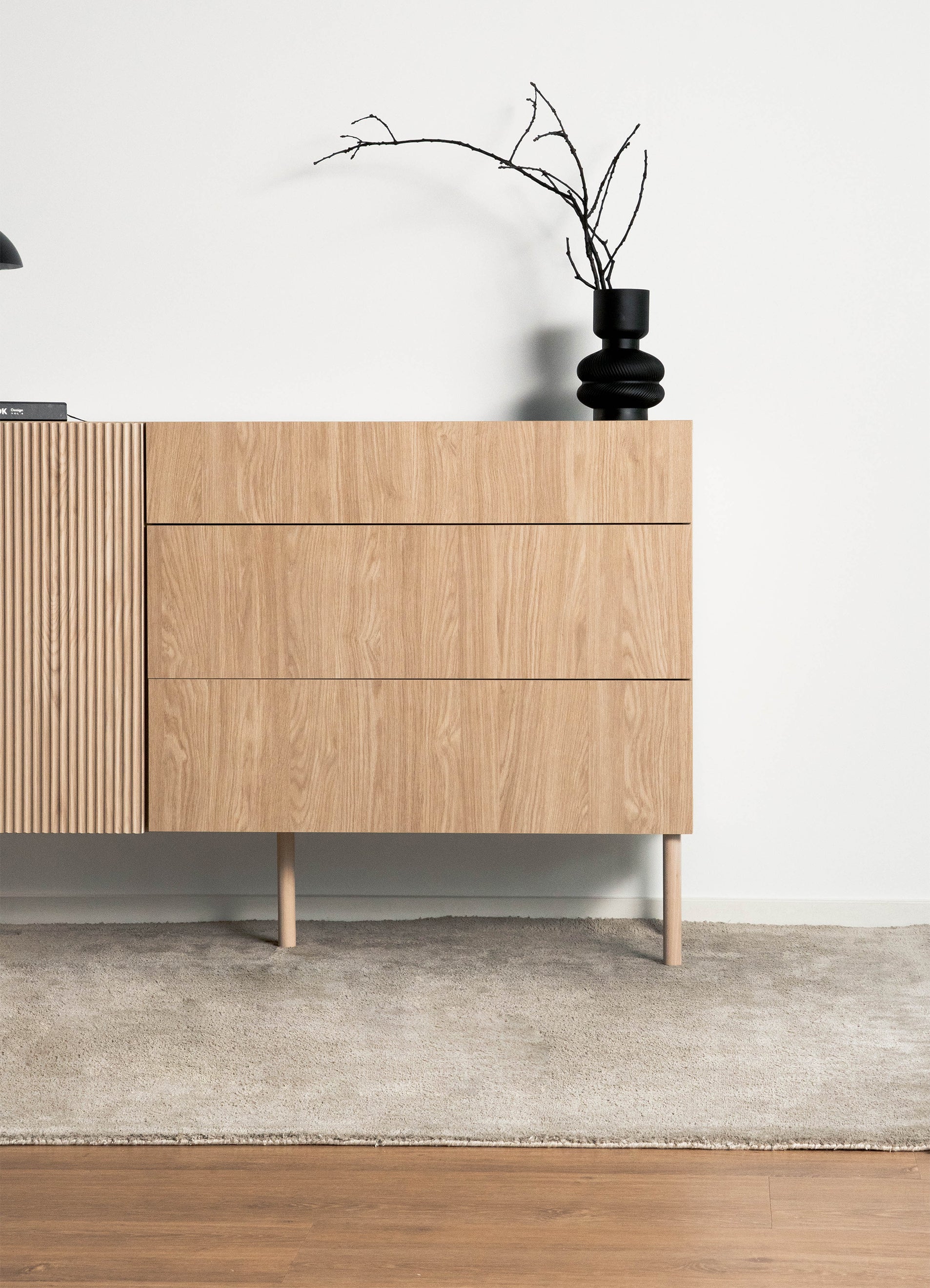 selsey-nolie-einzelt-r-kommode-mit-drei-schubladen-140-cm-ge-lte-eiche-japandi image 3