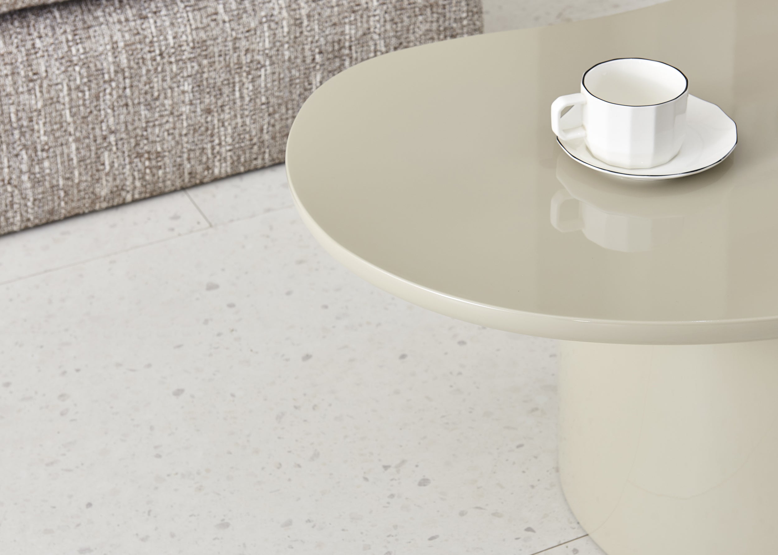 selsey-atiously-couchtisch-84x53-cm-creme-hochglanz image 5