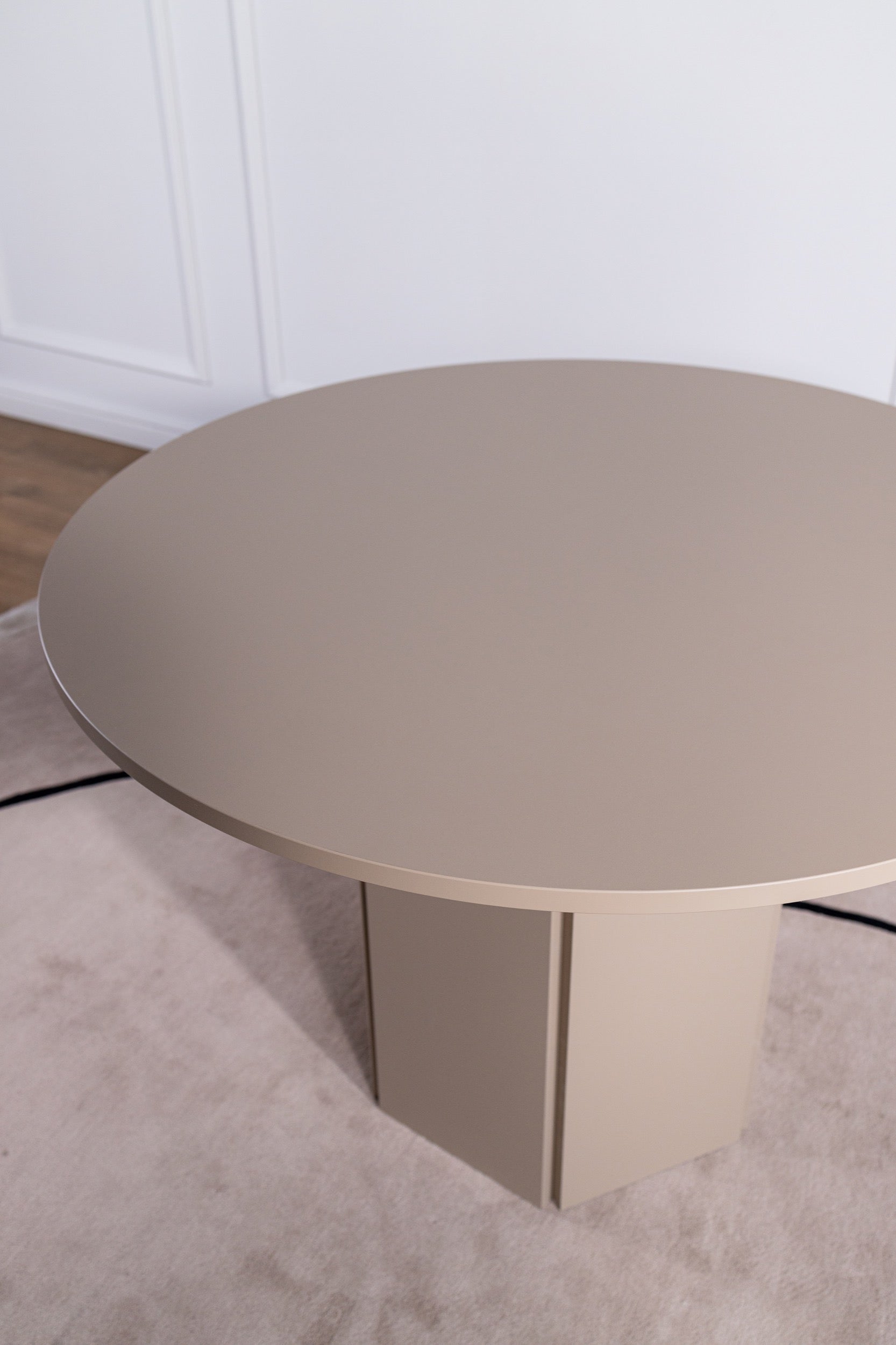 selsey-hexa-runder-esstisch-110-cm-cappuccino image 5