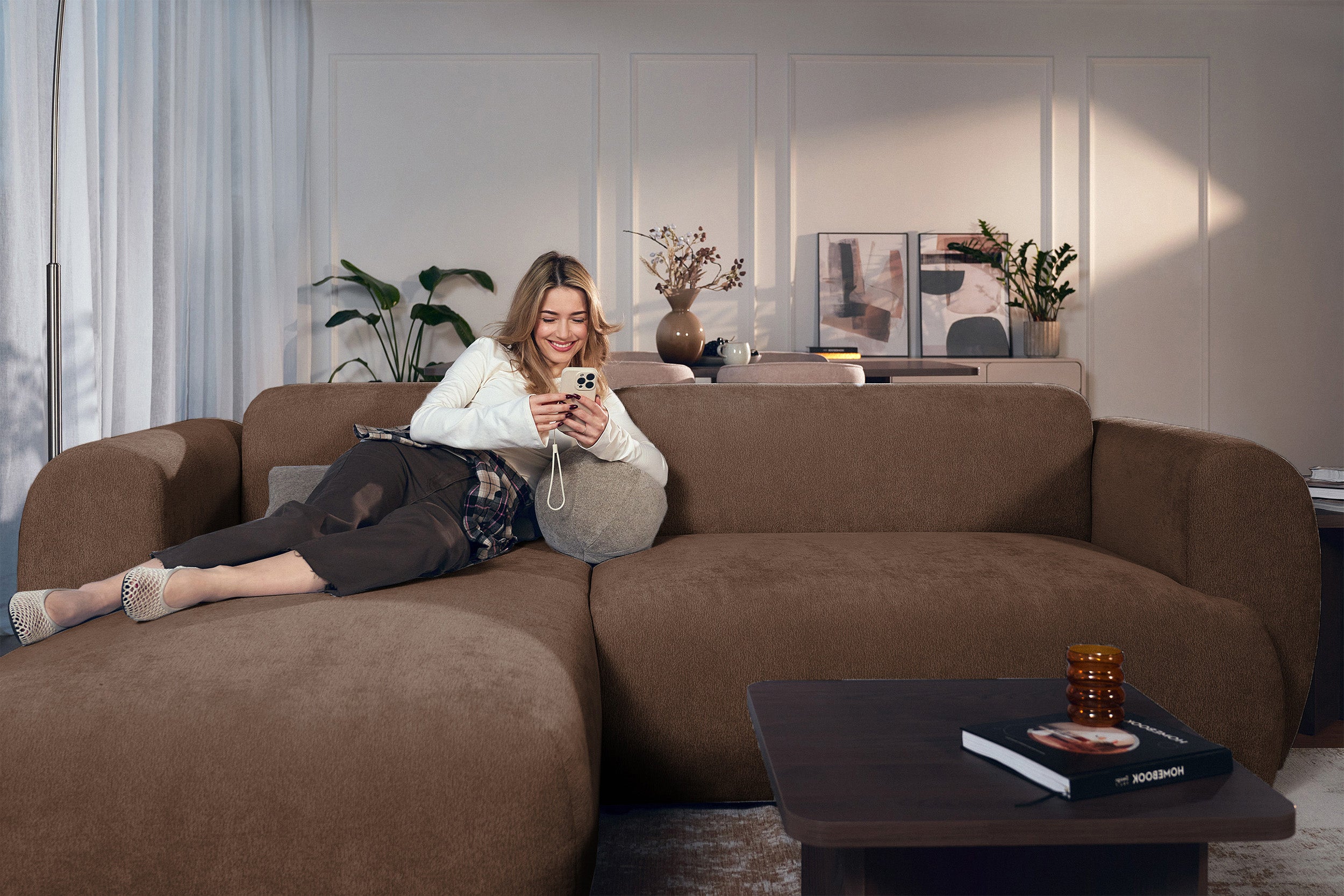 selsey-emia-ecksofa-l-links-mit-schlaffunktion-braunes-chenille image 3