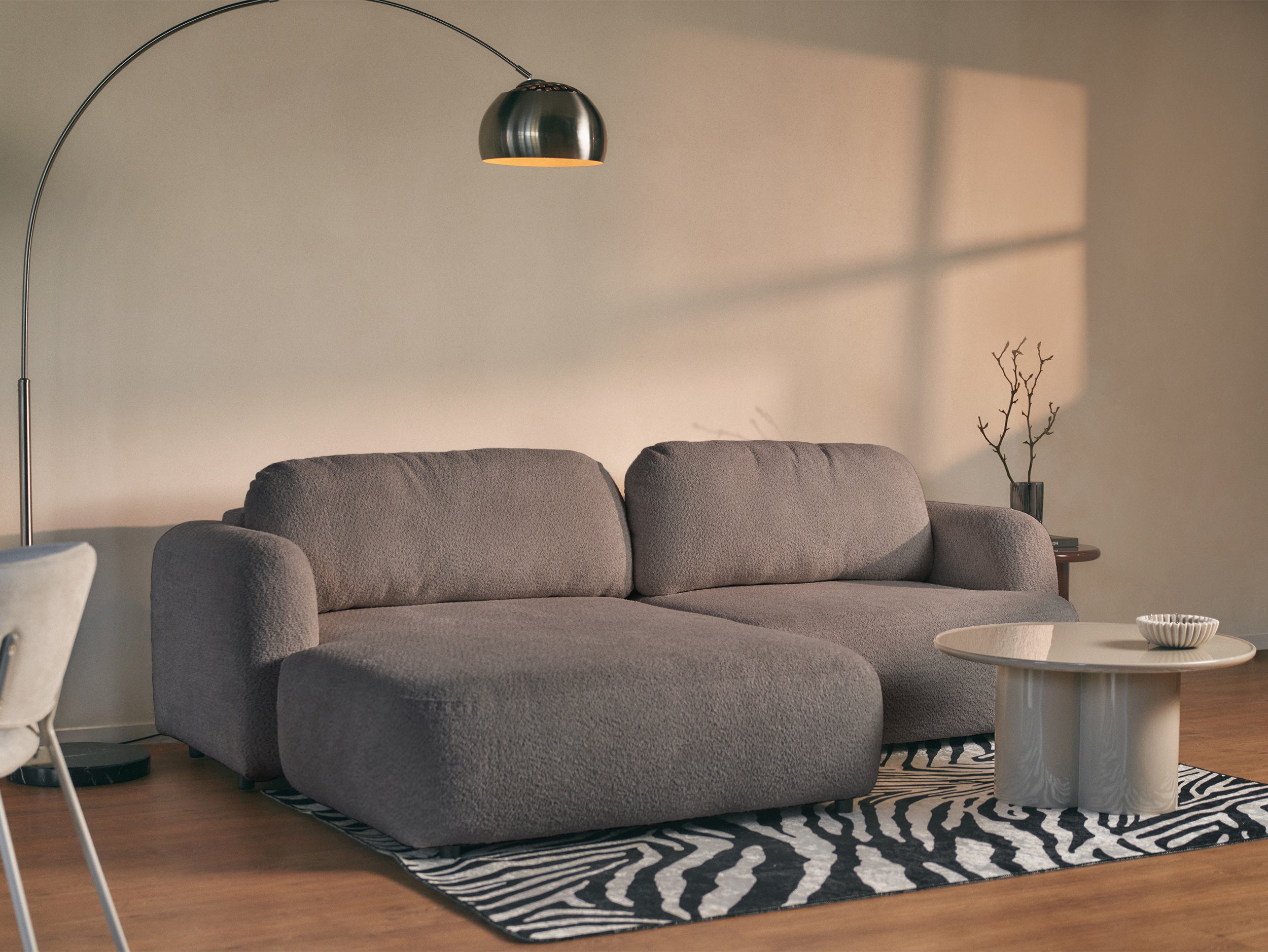 selsey-tvoya-ecksofa-l-links-mit-schlaffunktion-grau-braunes-boucl image 6