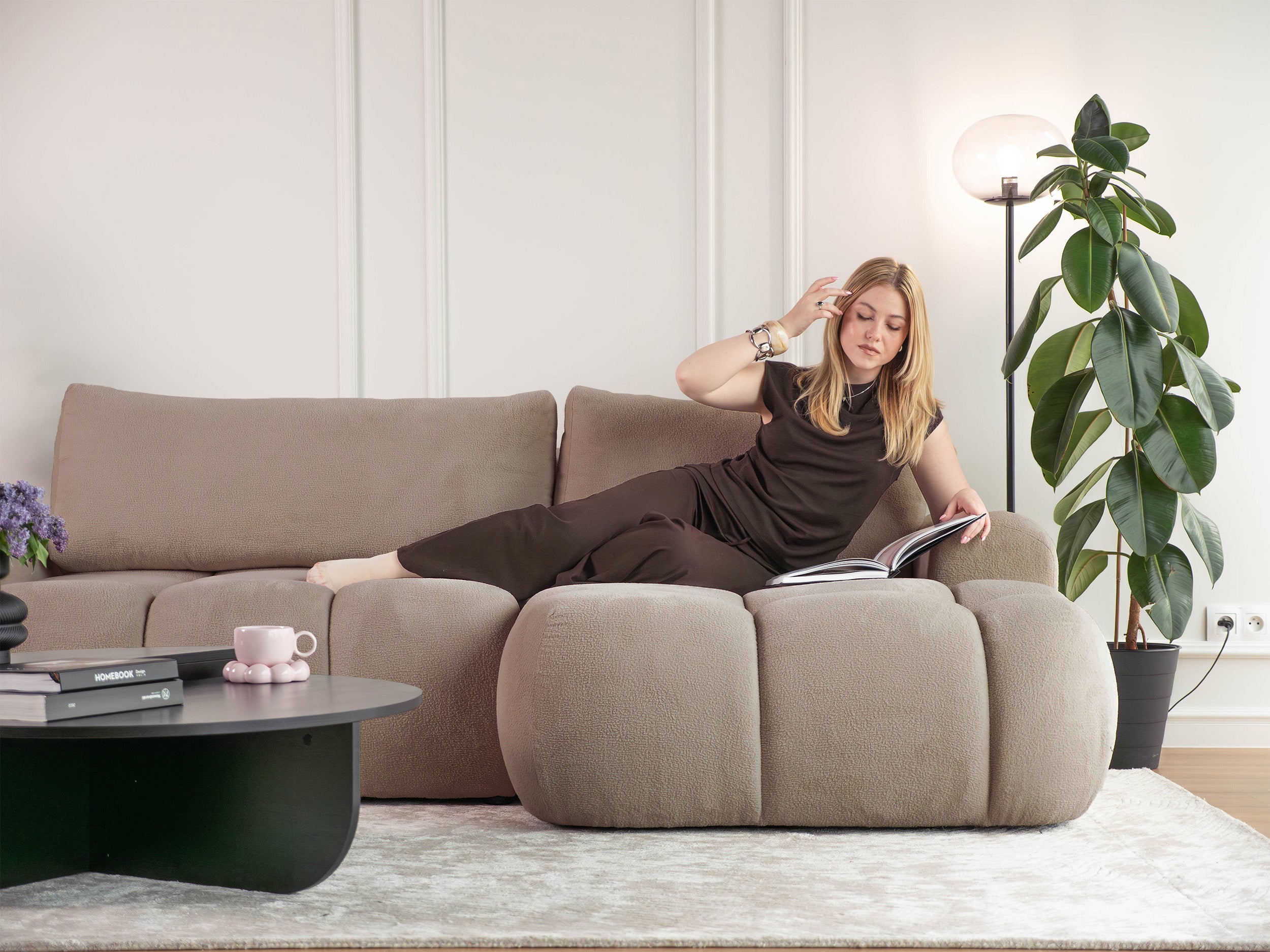 selsey-ombo-mini-ecksofa-mit-schlaffunktion-rechts-l-form-dunkelbeiges-boucl image 6