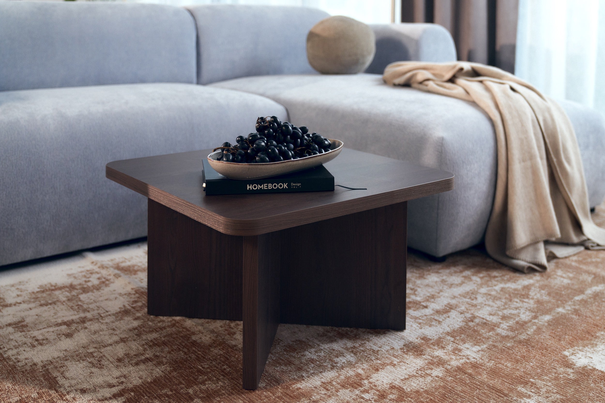 selsey-qubeo-quadratischer-couchtisch-60-cm-esche-prestige-bronze image 2