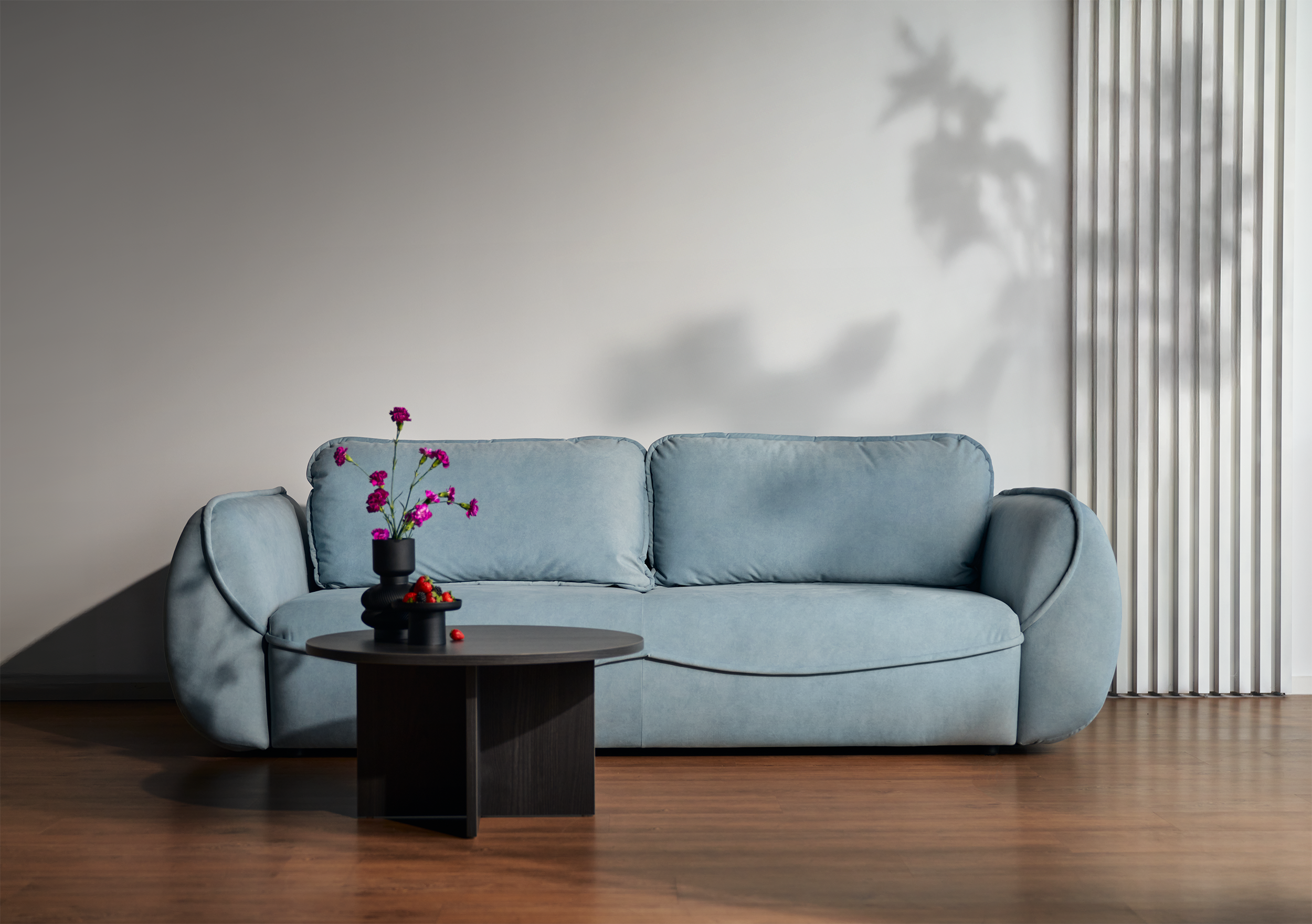 selsey-cutie-dreisitziges-schlafsofa-ausklappbar-mit-stauraum-hellblauer-pflegel image 2