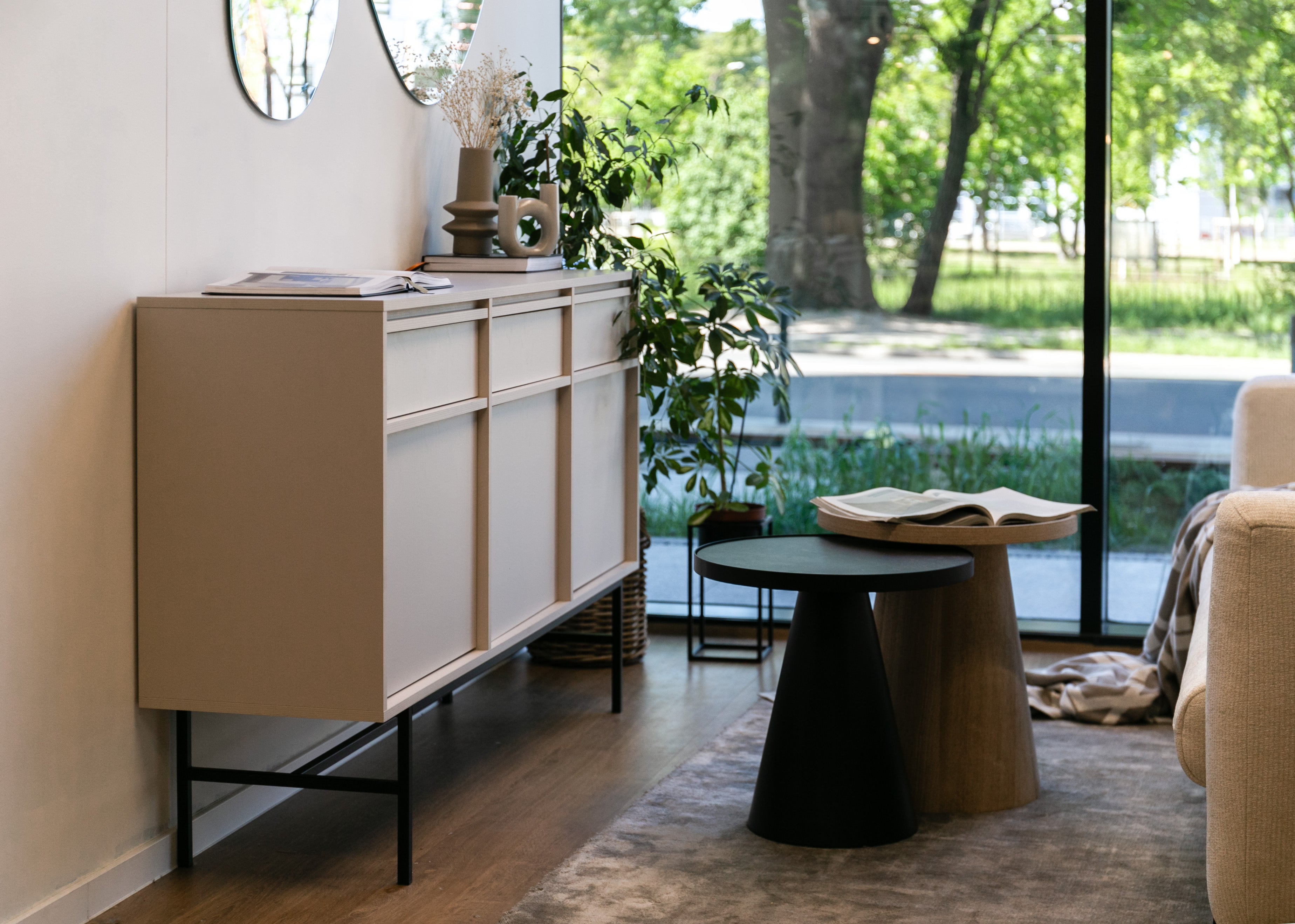 selsey-evo-dreht-r-kommode-154-cm-mit-schubladen-sandbeige-mit-stahlgestell image 5