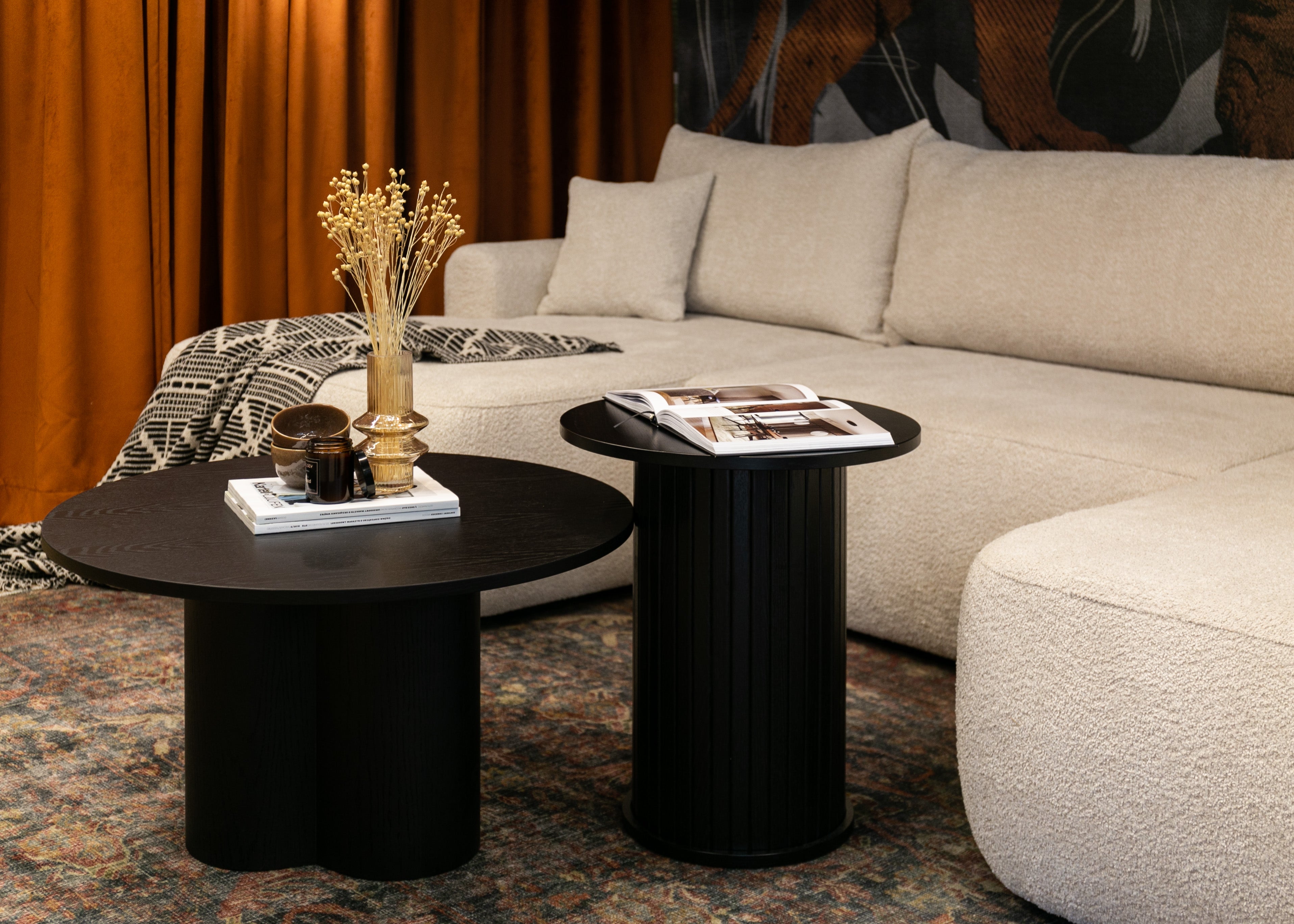 selsey-ovo-ecksofa-u-mit-schlaffunktion-und-stauraum-beige-boucl image 2